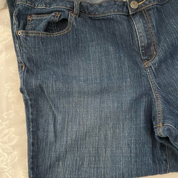Venezia (Lane Bryant) Size 8 Bootcut - Picture 6 of 7